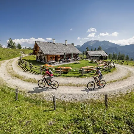 Insieme オーバータウエルン